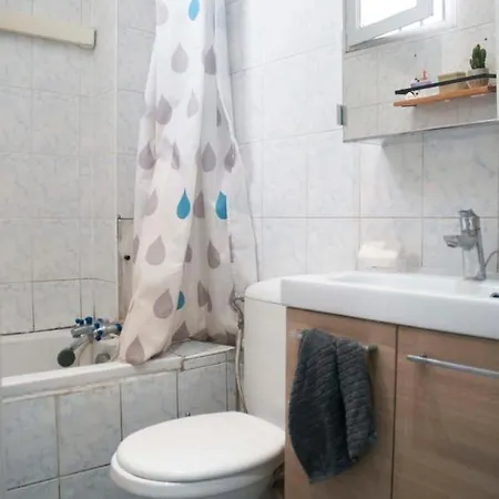 Getaway For 2 Nice 26 M Quietequipped In Daire *