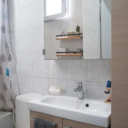 Getaway For 2 Nice 26 M Quietequipped In Daire *